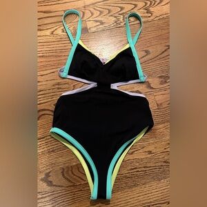 Victoria’s Secret bathing suit size small